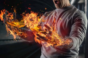 IM电竞赛事_关键战局持续升温，场面掌控更加稳固的简单介绍